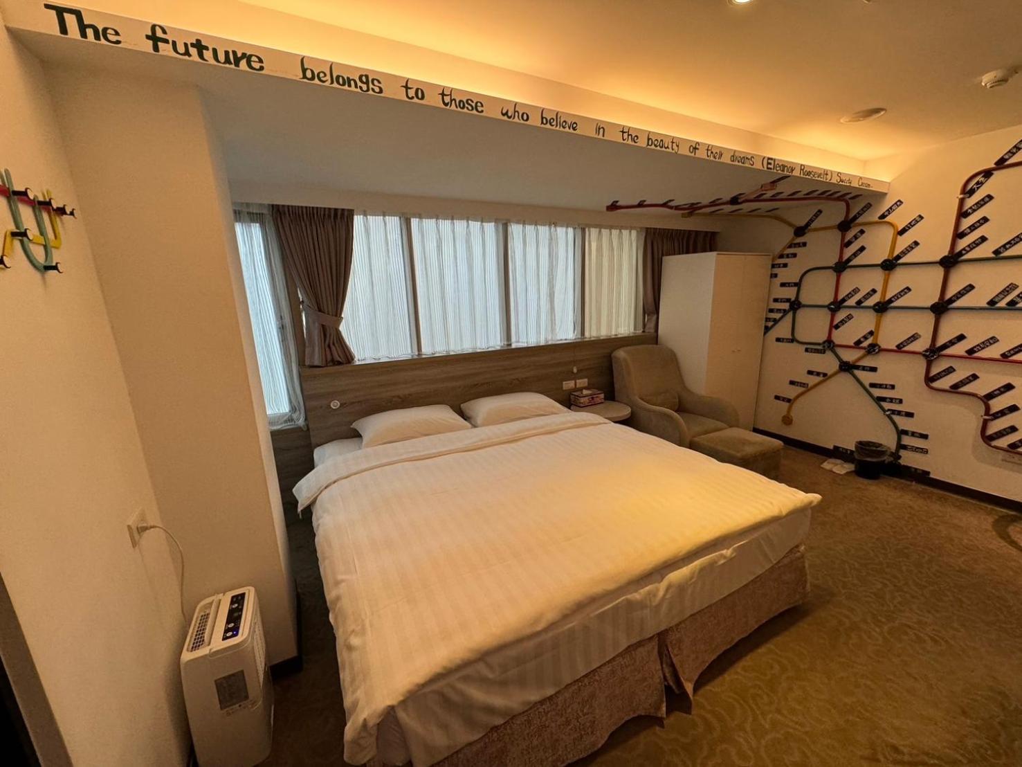 Rf Hotel  Linsen Đài Bắc Ngoại thất bức ảnh