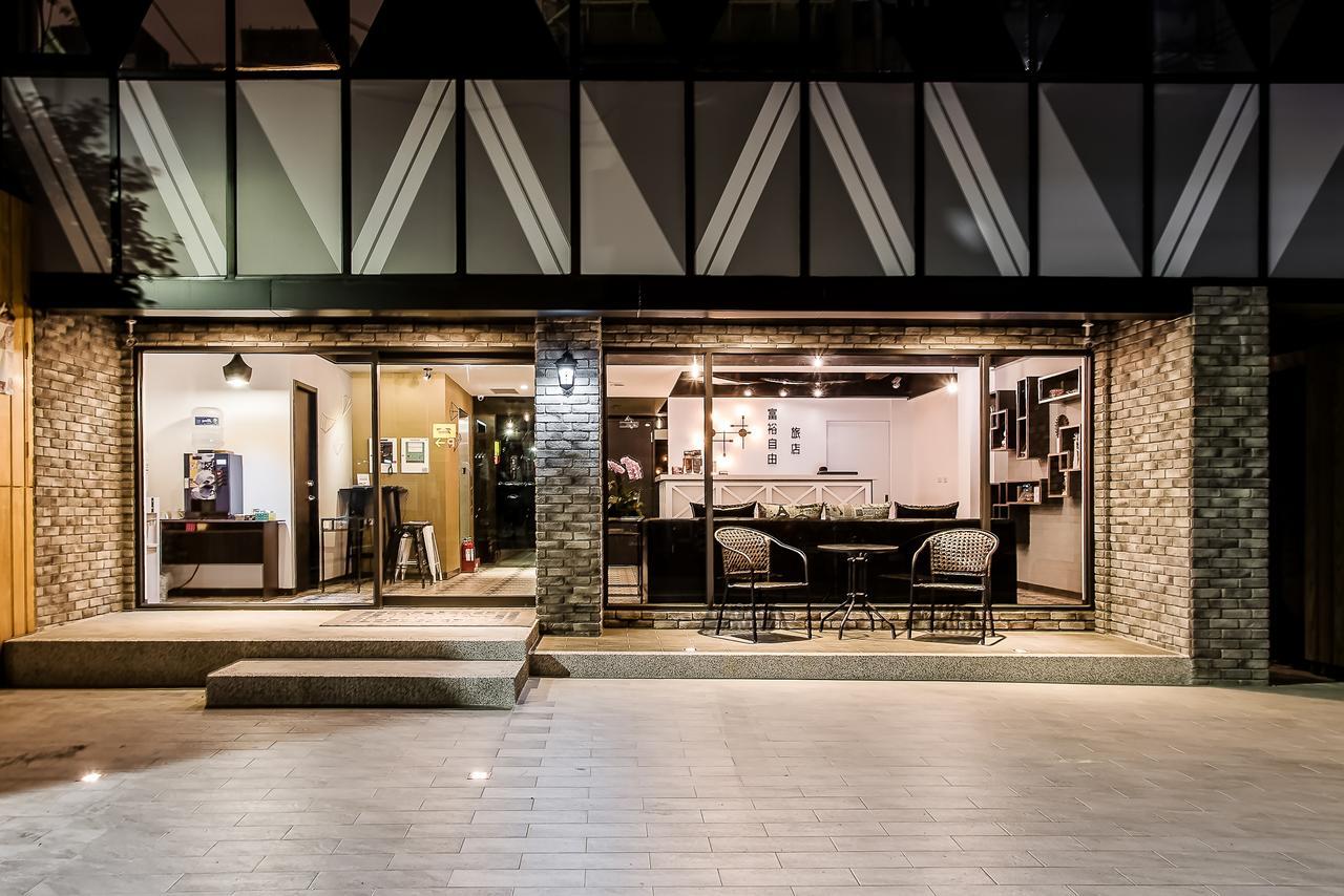 Rf Hotel  Linsen Đài Bắc Ngoại thất bức ảnh