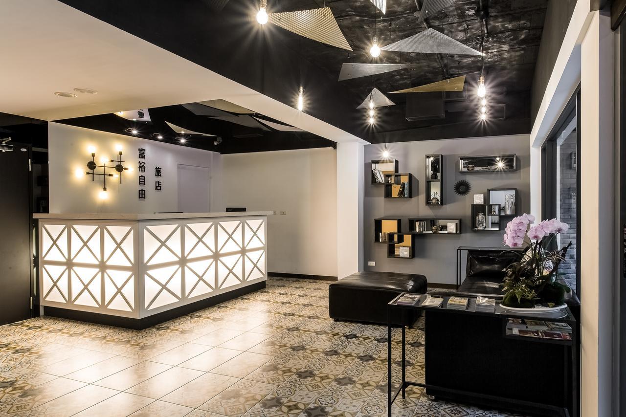 Rf Hotel  Linsen Đài Bắc Ngoại thất bức ảnh